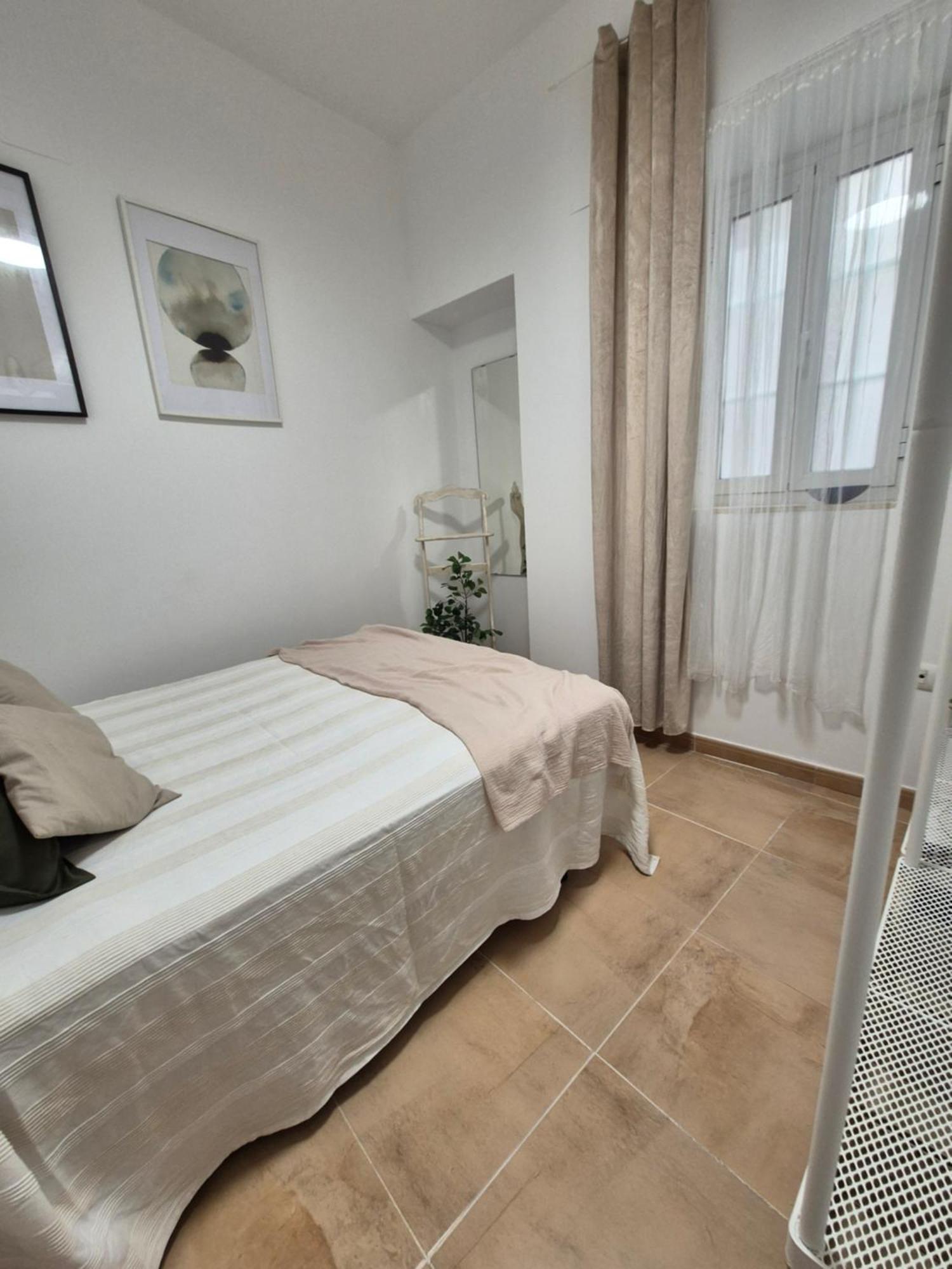 Hostfy Centro San Roman Севилья Экстерьер фото