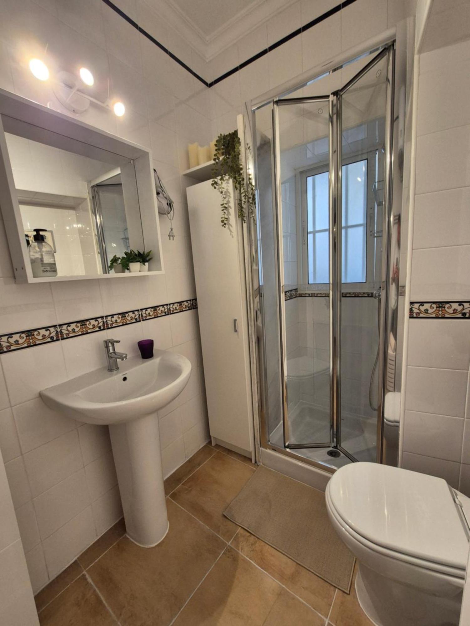 Hostfy Centro San Roman Севилья Экстерьер фото