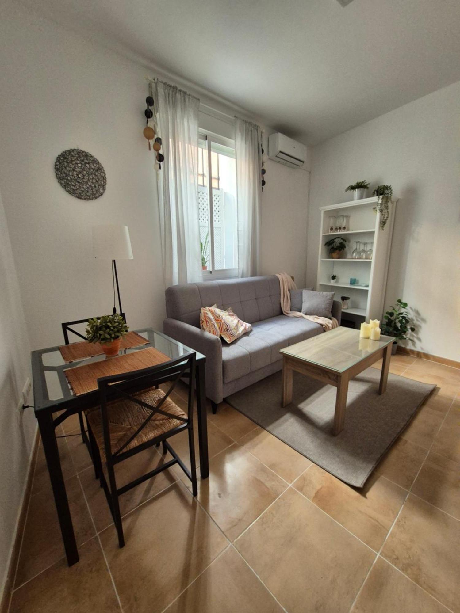 Hostfy Centro San Roman Севилья Экстерьер фото