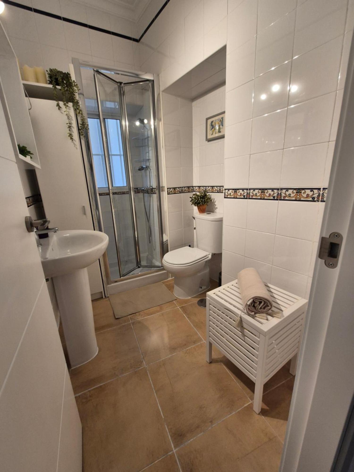 Hostfy Centro San Roman Севилья Экстерьер фото