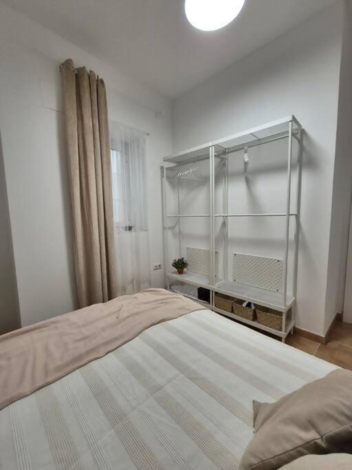 Hostfy Centro San Roman Севилья Экстерьер фото