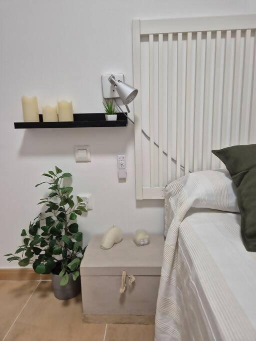 Hostfy Centro San Roman Севилья Экстерьер фото