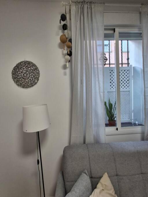 Hostfy Centro San Roman Севилья Экстерьер фото