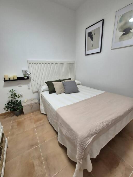 Hostfy Centro San Roman Севилья Экстерьер фото