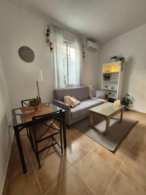 Hostfy Centro San Roman Севилья Экстерьер фото